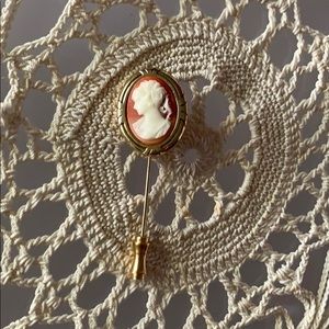 Cameo Pin Gold Tone